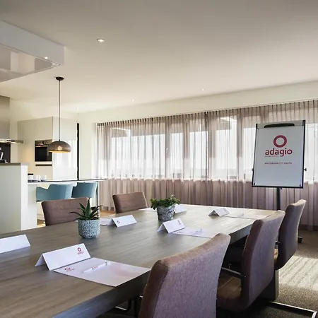 Ξενοδοχείο με διαμερίσματα Adagio Amsterdam South 4*