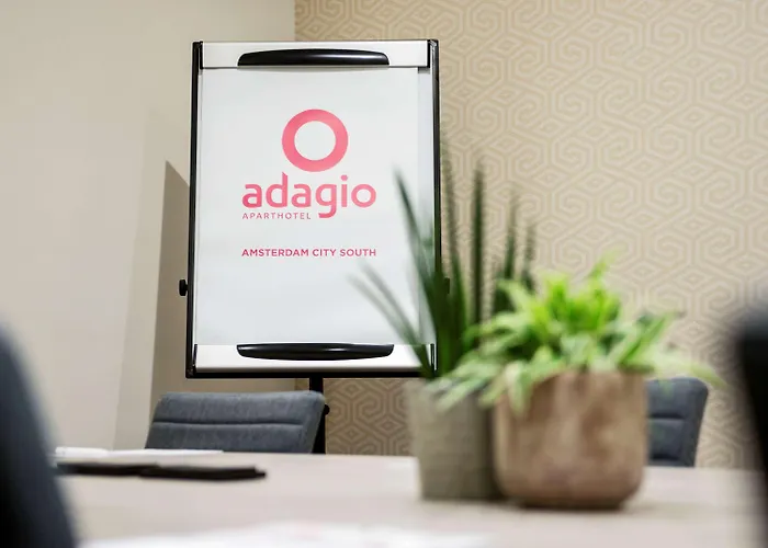 מלון דירות Adagio Amsterdam South 4*