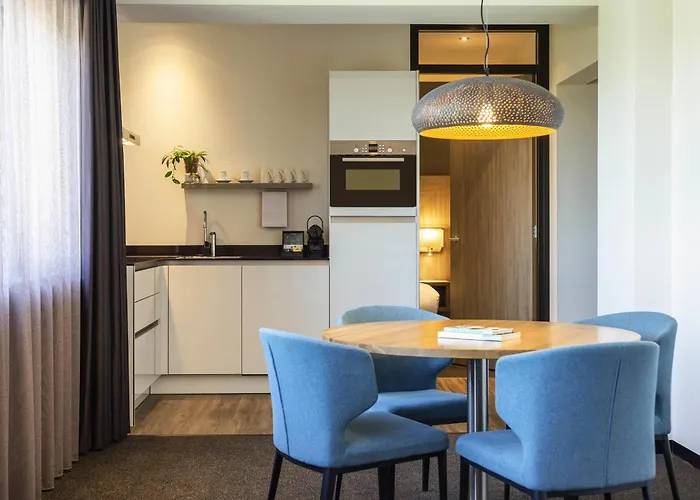 מלון דירות Adagio Amsterdam South 4*