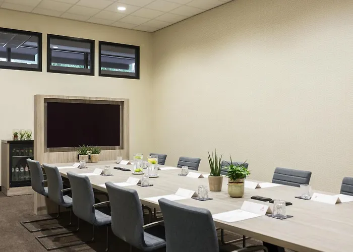 מלון דירות Adagio Amsterdam South 4*