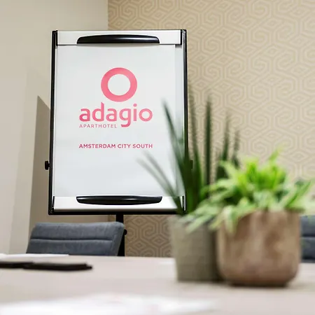 Lägenhetshotell Adagio Amsterdam South 4*