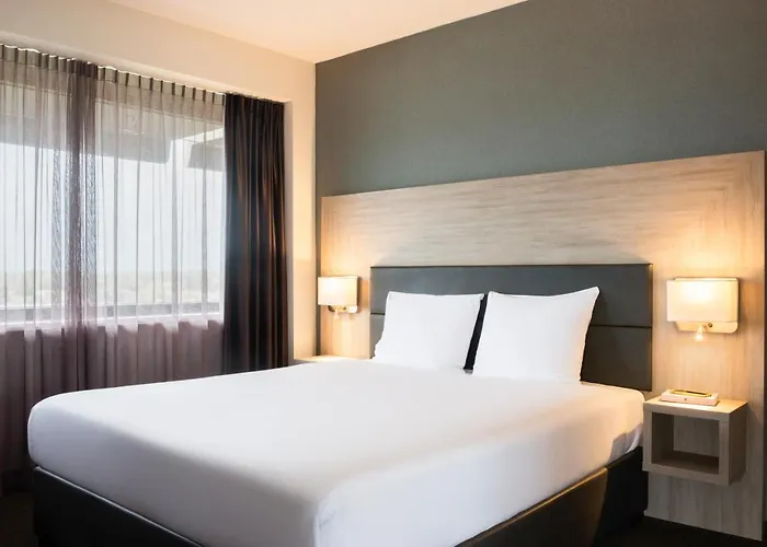 Adagio Amsterdam South Aparthotel 4*